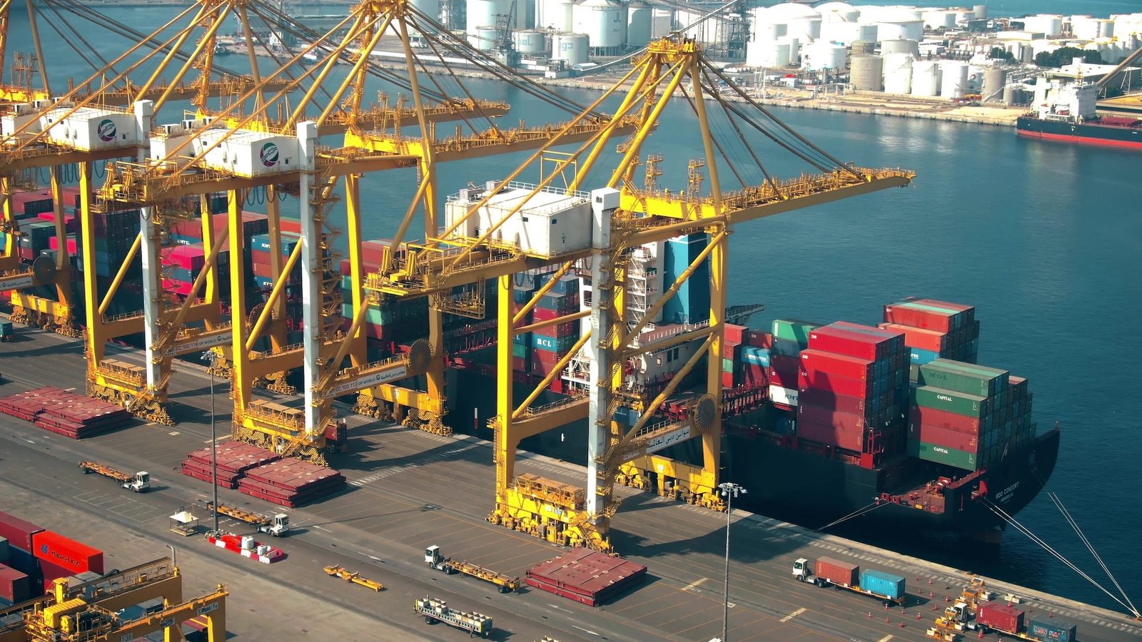 Cutting China Out: India Bets on Local Manufacturing for Maritime Cranes