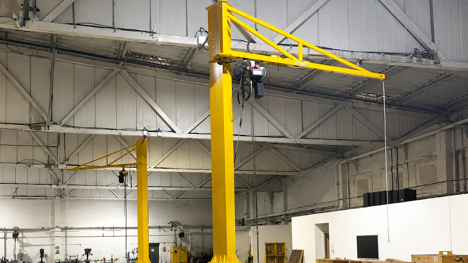 Towne Lifting Installs Two Jib Cranes at Client Facility
