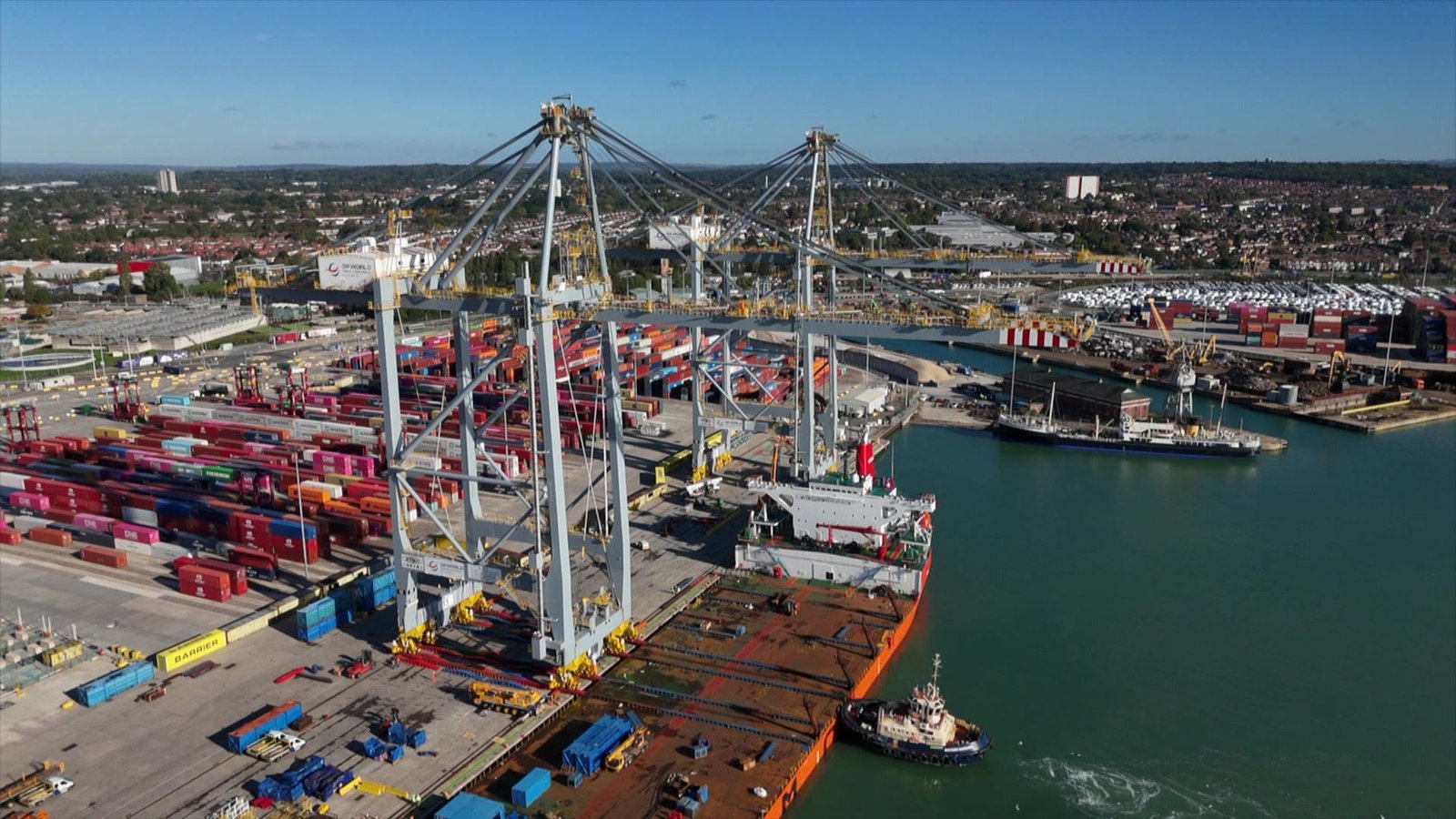 Southampton Port Receives Four Mega Quay Cranes in £60 Million Upgrade